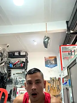 Snapshot of Terra-22cm chatting on October 2025 01:43:02 PM Terra-22cm online show from October 2025 01:43:02 PM