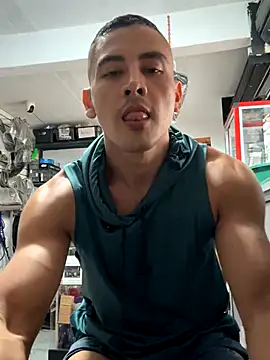 Snapshot of Terra-22cm chatting on November 2025 02:05:01 PM Terra-22cm online show from November 2025 02:05:01 PM