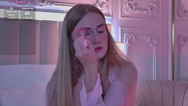 OllieBell online show from September 2025 04:29:02 AM