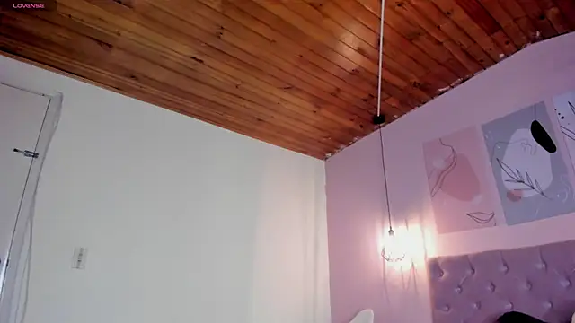 ATENA JB online show from November 2025 10:14:01 PM