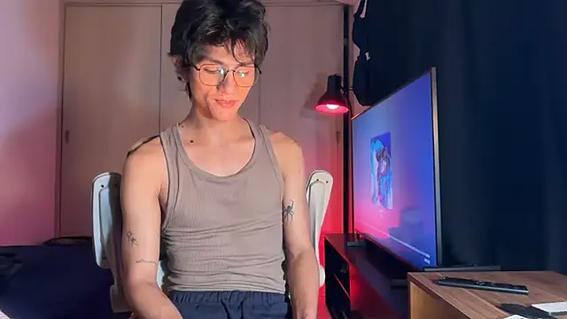 Snapshot of Angel_bunny2 chatting on September 2025 02:21:02 AM Angel bunny2 online show from September 2025 02:21:02 AM