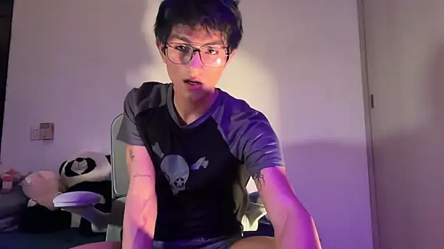 Snapshot of Angel_bunny2 chatting on September 2025 01:16:02 AM Angel bunny2 online show from September 2025 01:16:02 AM