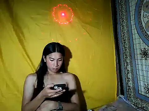 Asian PrettyAle online show from May 2026 01:25:01 PM