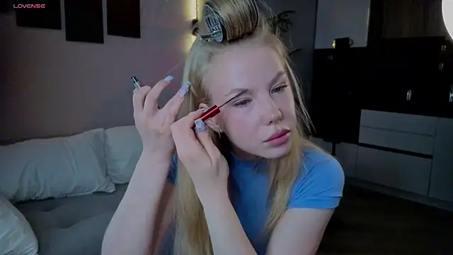 Snapshot of emilyshepar_d chatting on June 2026 01:55:01 AM emilyshepar d online show from June 2026 01:55:01 AM
