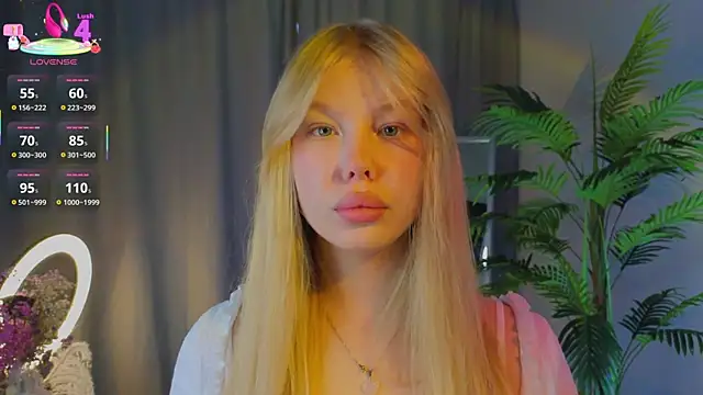 Snapshot of emilyshepar_d chatting on September 2025 03:24:02 AM emilyshepar d online show from September 2025 03:24:02 AM