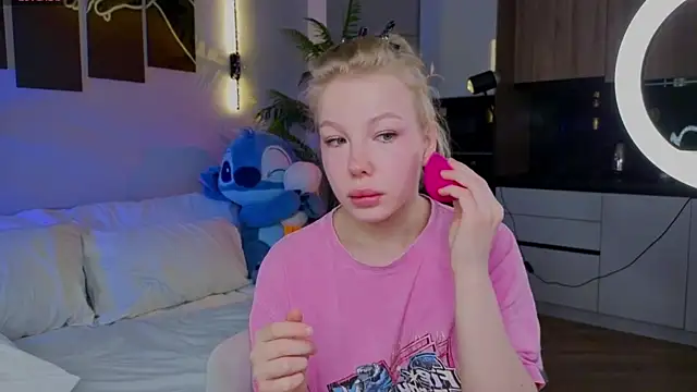 emilyshepar d online show from April 2026 01:42:02 AM