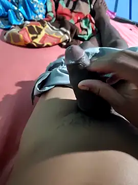 RAYI Queen 4 online show from March 2026 05:14:01 PM