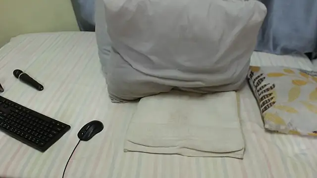 HornyEbony4u online show from November 2025 02:34:01 AM