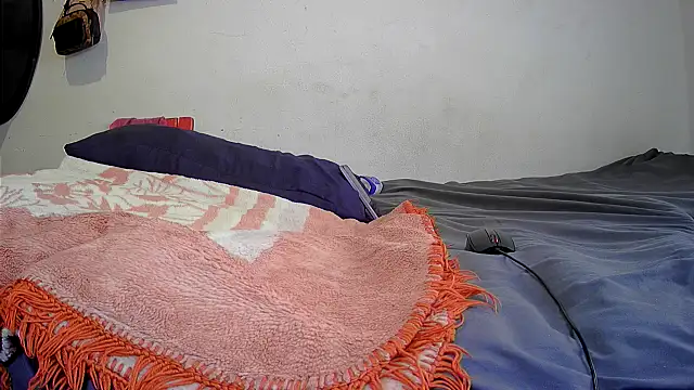 SpicyExi online show from February 2026 07:50:01 AM