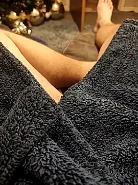 hubbyfun19 online show from November 2025 05:30:01 AM