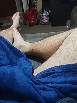 Snapshot of hubbyfun19 chatting on June 2026 04:07:01 AM hubbyfun19 online show from June 2026 04:07:01 AM