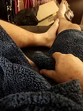 hubbyfun19 online show from October 2025 04:35:01 AM