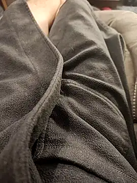 hubbyfun19 online show from November 2025 06:40:02 AM