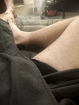 hubbyfun19 online show from November 2025 07:45:02 AM