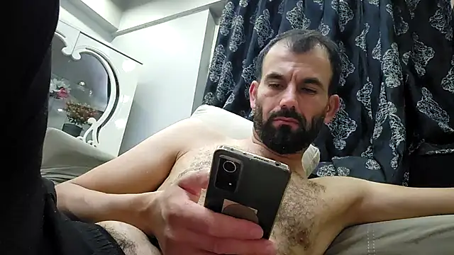 Apooabe online show from October 2025 12:44:01 AM