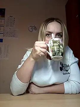 Ami Foxy online show from October 2025 11:09:02 AM