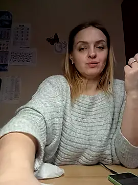 Ami Foxy online show from February 2026 12:24:02 PM