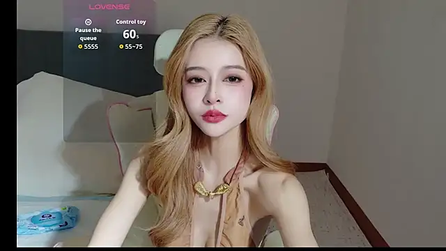 Aimee3241 online show from February 2026 06:57:01 AM