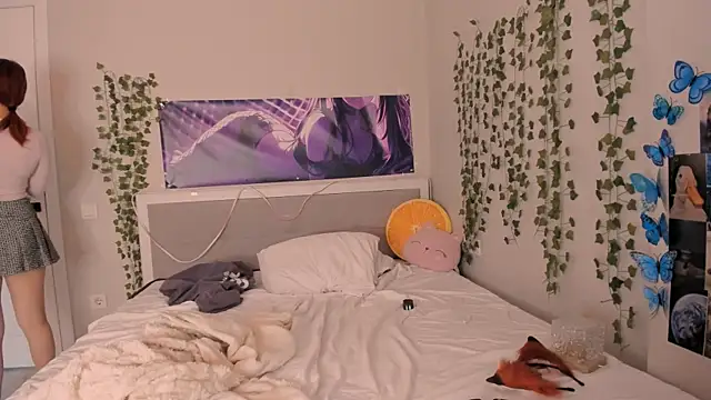 yuna loon online show from November 2025 06:13:01 AM