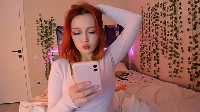 yuna loon online show from November 2025 05:22:01 AM