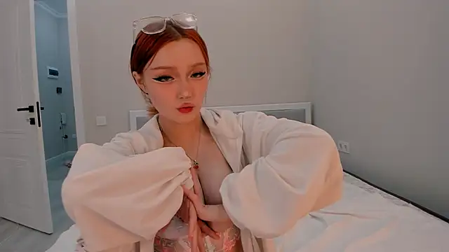 yuna loon online show from October 2025 03:34:02 PM