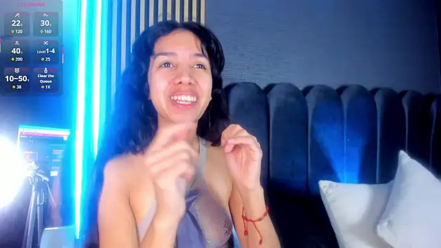 Snapshot of Gina_77 chatting on November 2025 12:31:01 PM Gina 77 online show from November 2025 12:31:01 PM