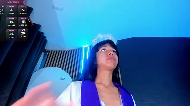 Snapshot of Gina_77 chatting on November 2025 12:42:01 PM Gina 77 online show from November 2025 12:42:01 PM