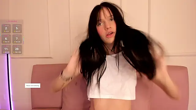 Lilily lv online show from September 2025 12:18:02 PM