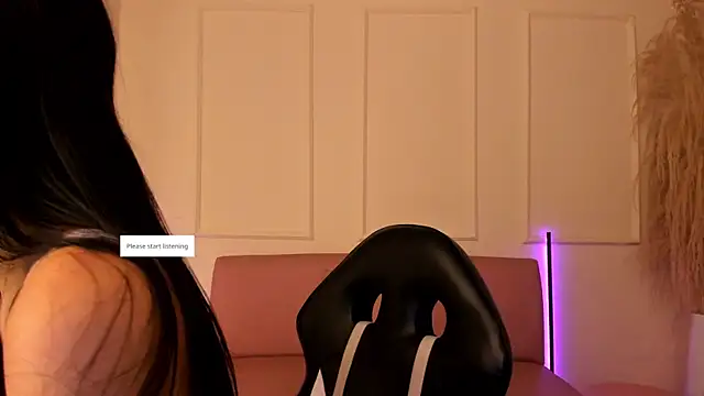 Lilily lv online show from November 2025 12:16:01 PM