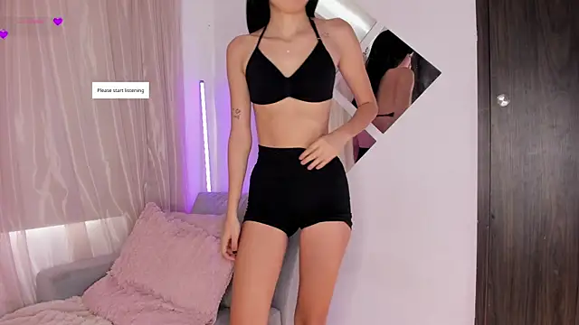 Snapshot of Lilily_lv chatting on July 2026 02:17:01 PM Lilily lv online show from July 2026 02:17:01 PM