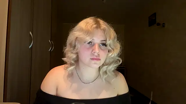 sunshinyflash online show from November 2025 04:00:01 PM