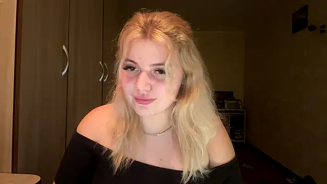 sunshinyflash online show from November 2025 05:57:01 PM