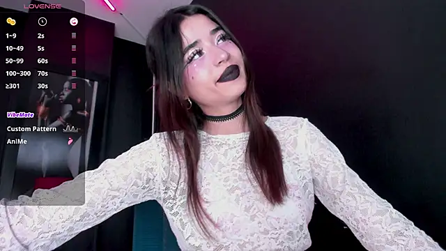 Nyx Moon online show from May 2026 10:51:02 PM