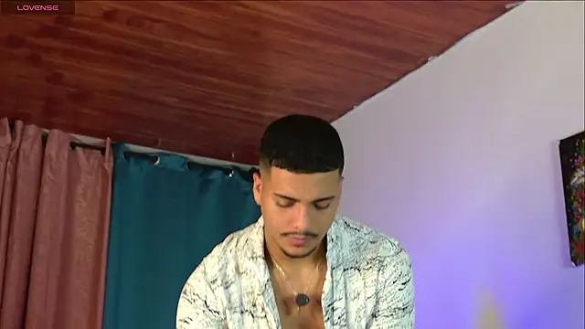 Snapshot of michel_g1 chatting on September 2025 06:08:01 AM michel g1 online show from September 2025 06:08:01 AM