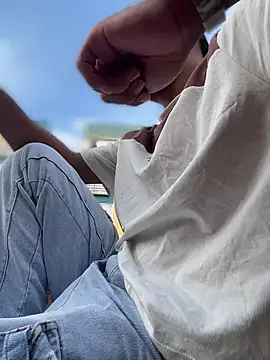 Snapshot of michel_g1 chatting on November 2025 07:50:02 PM michel g1 online show from November 2025 07:50:02 PM