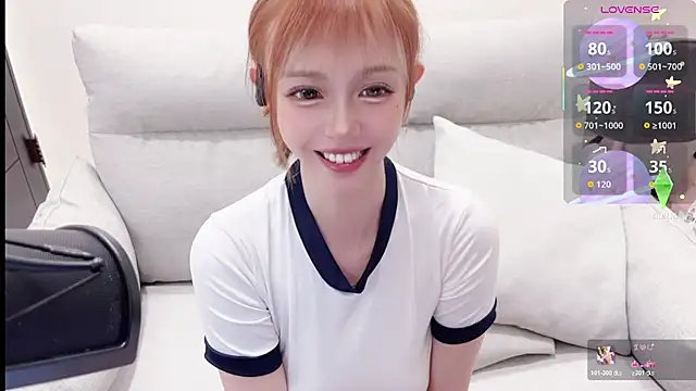 Snapshot of Yucheng__520 chatting on October 2025 12:40:02 PM Yucheng 520 online show from October 2025 12:40:02 PM