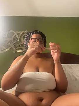 caramel  cremes online show from November 2025 02:37:02 AM