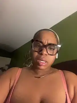 caramel  cremes online show from November 2025 02:18:02 AM