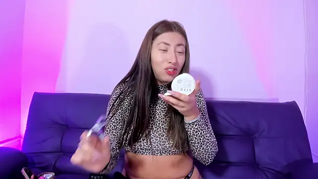 AntonellaJohnston online show from September 2025 12:34:02 PM
