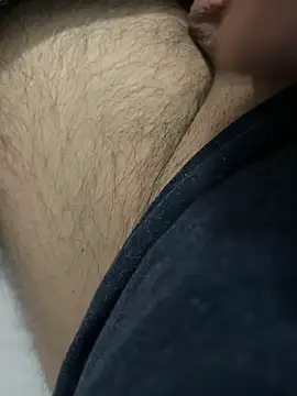 akrap11 online show from February 2026 11:59:01 PM