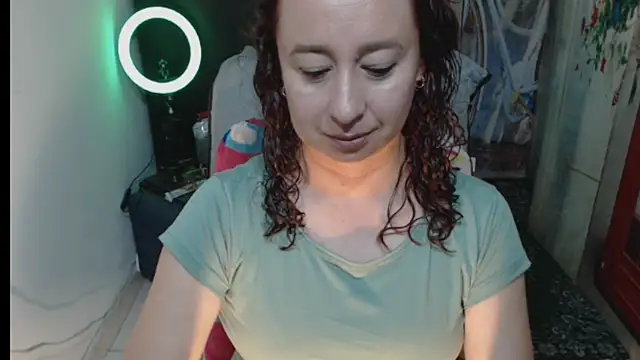 Milf Valeria online show from November 2025 03:05:02 PM