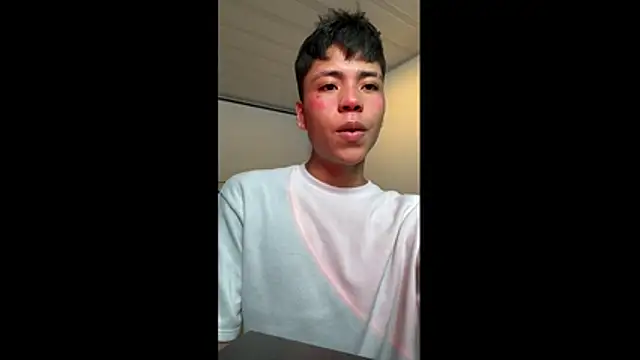 MaxiWildd online show from January 2026 01:06:02 PM