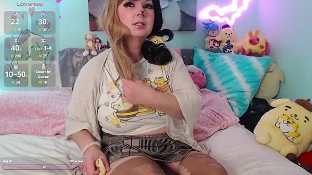 starsaturn online show from October 2025 04:34:01 AM