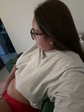 Kyleighc online show from March 2026 11:16:02 PM