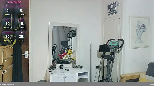 Dilfcam101 online show from April 2026 06:58:01 PM