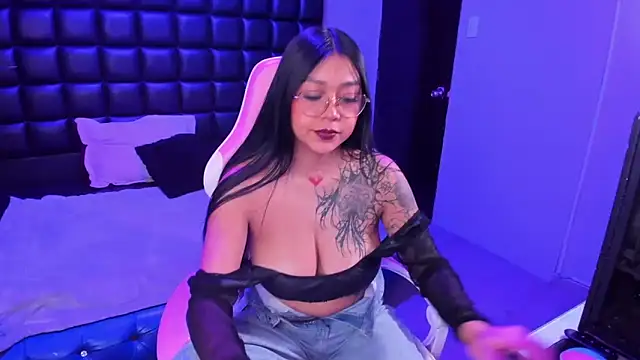 Snapshot of Keyla_Cutte chatting on October 2025 03:14:01 AM Keyla Cutte online show from October 2025 03:14:01 AM