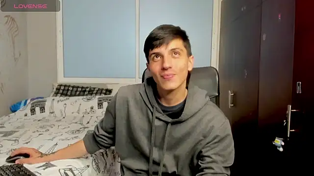 Snapshot of Noxx_starkK chatting on November 2025 01:39:02 AM Noxx starkK online show from November 2025 01:39:02 AM