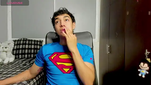 Snapshot of Noxx_starkK chatting on November 2025 05:08:01 AM Noxx starkK online show from November 2025 05:08:01 AM