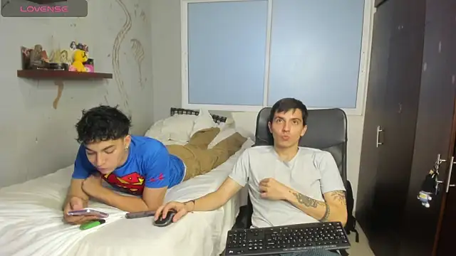 Snapshot of Noxx_starkK chatting on October 2025 01:28:02 AM Noxx starkK online show from October 2025 01:28:02 AM