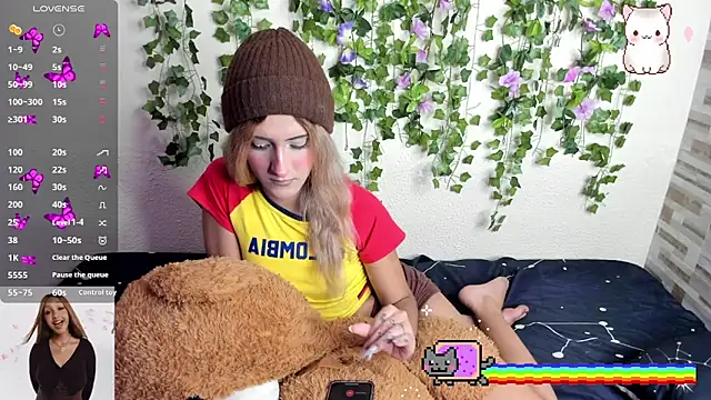 Amy Moonlight online show from November 2025 10:10:01 PM